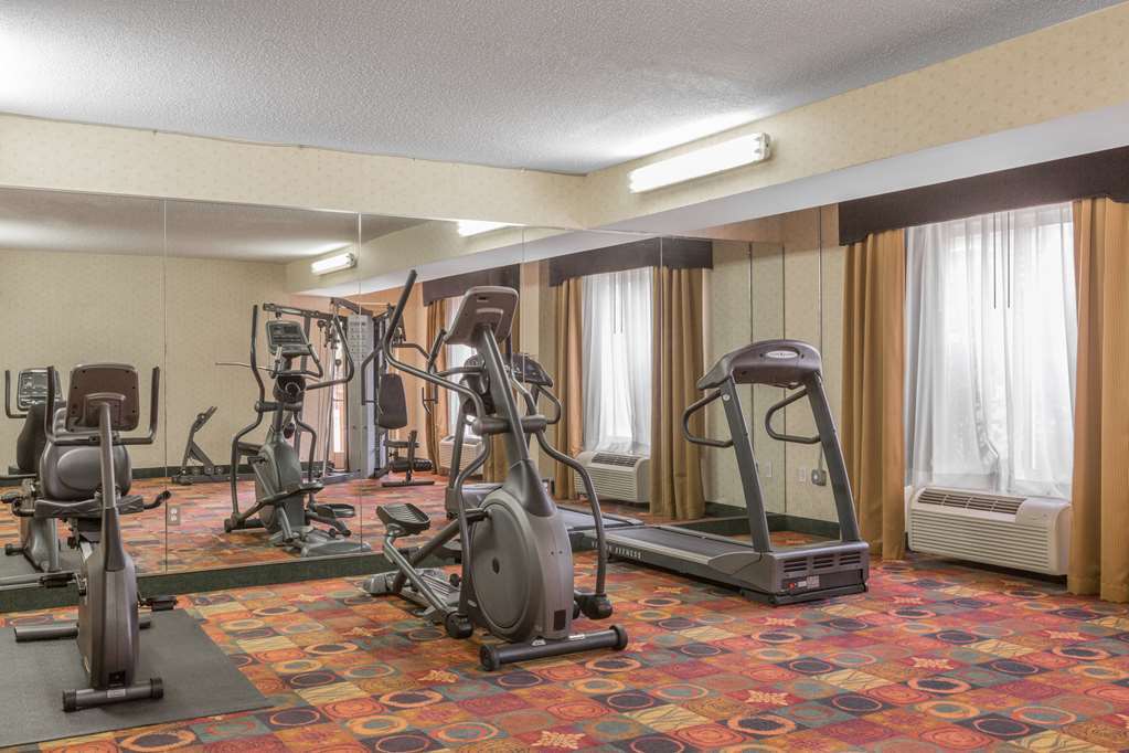 La Quinta New Orleans Hotel Facilities photo