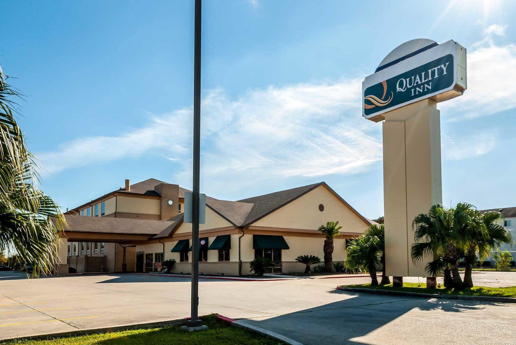 La Quinta New Orleans Hotel Exterior photo